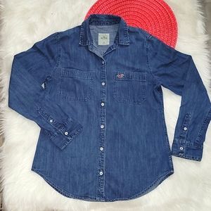 Hollister womens long-sleve Denim top